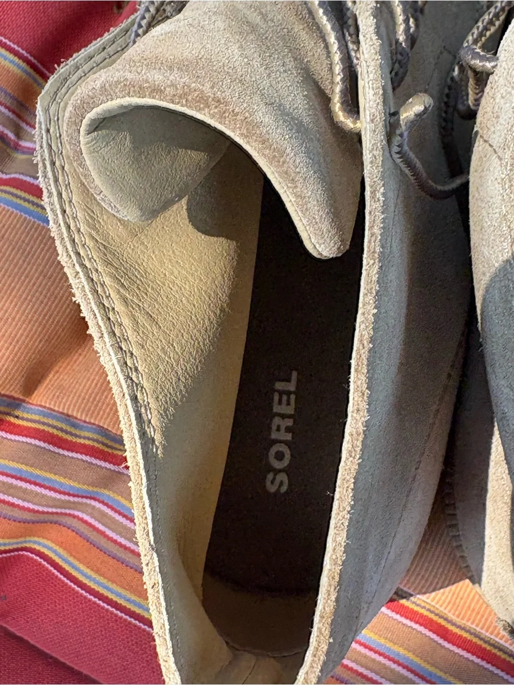 Sorel Men's Suede Chukka Boots in Taupe
